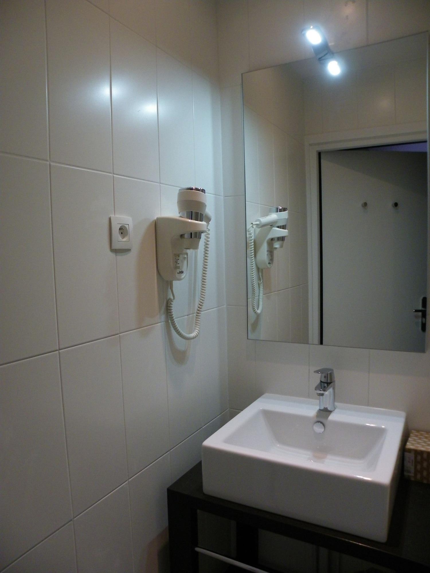 Hotel Les Terres Blanches Chatou Dış mekan fotoğraf