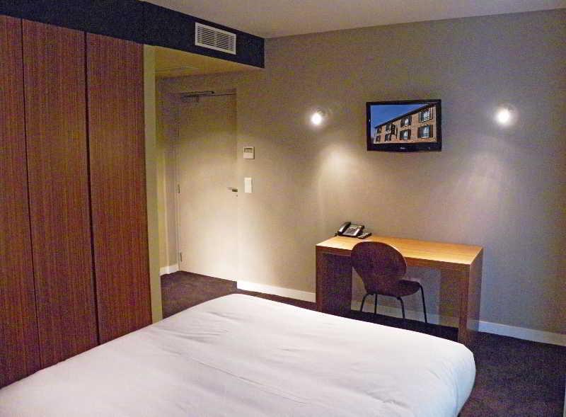 Hotel Les Terres Blanches Chatou Dış mekan fotoğraf