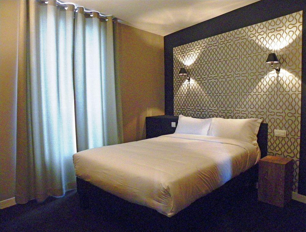 Hotel Les Terres Blanches Chatou Dış mekan fotoğraf
